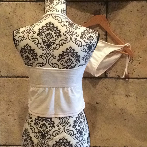 Two piece bathing suit - Picture 5 of 7